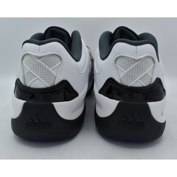 Athletic_Shoes